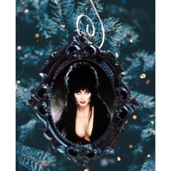 Elvira Christmas Tree Ornament Mistress of the Dark Halloween Icon Pinup - Picture 1 of 1